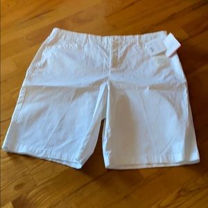 79) NWT Croft&Barrow  classic fit  shorts